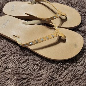 SANUK Flip flops 10